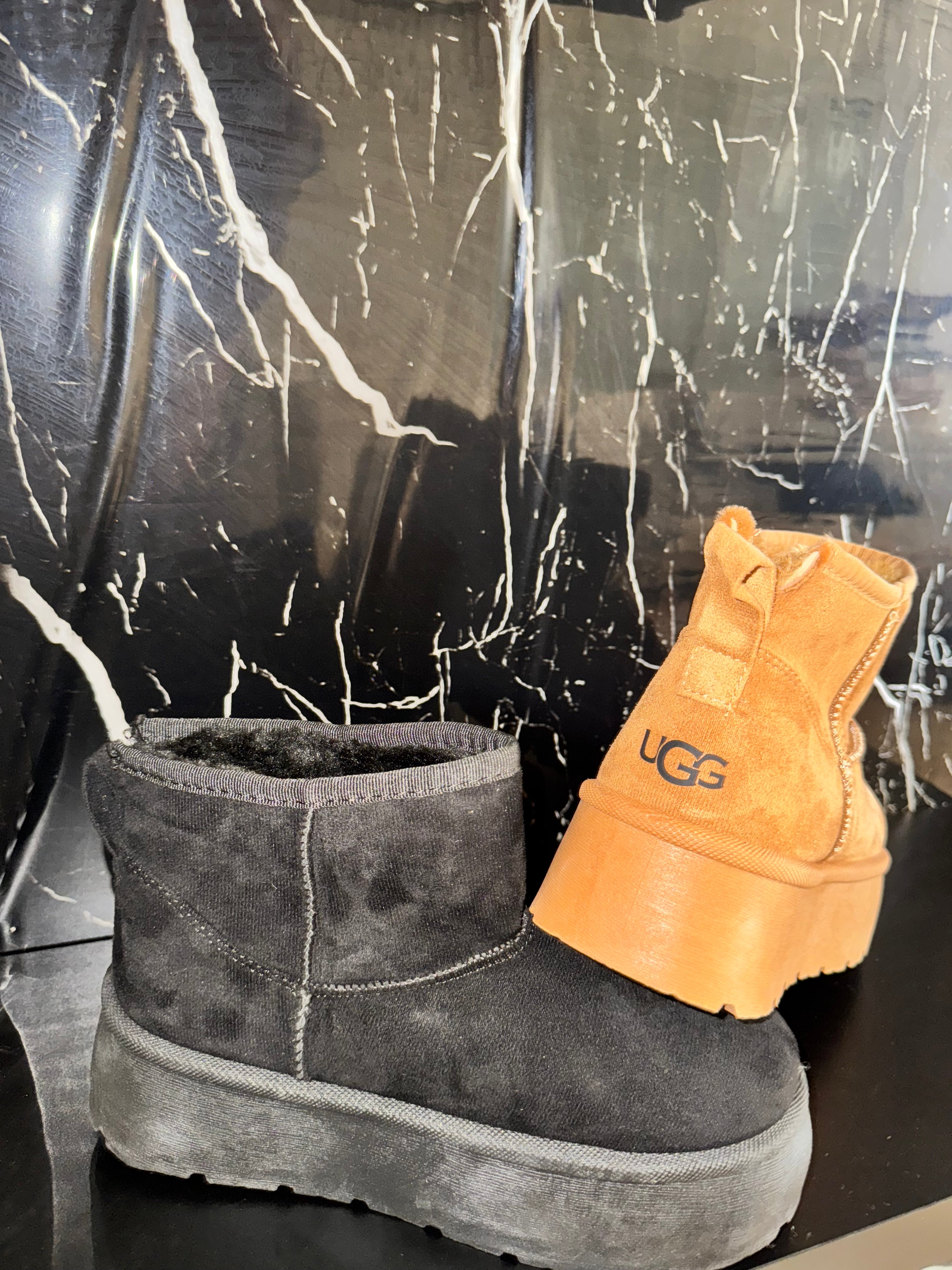 Ugg μποτάκια