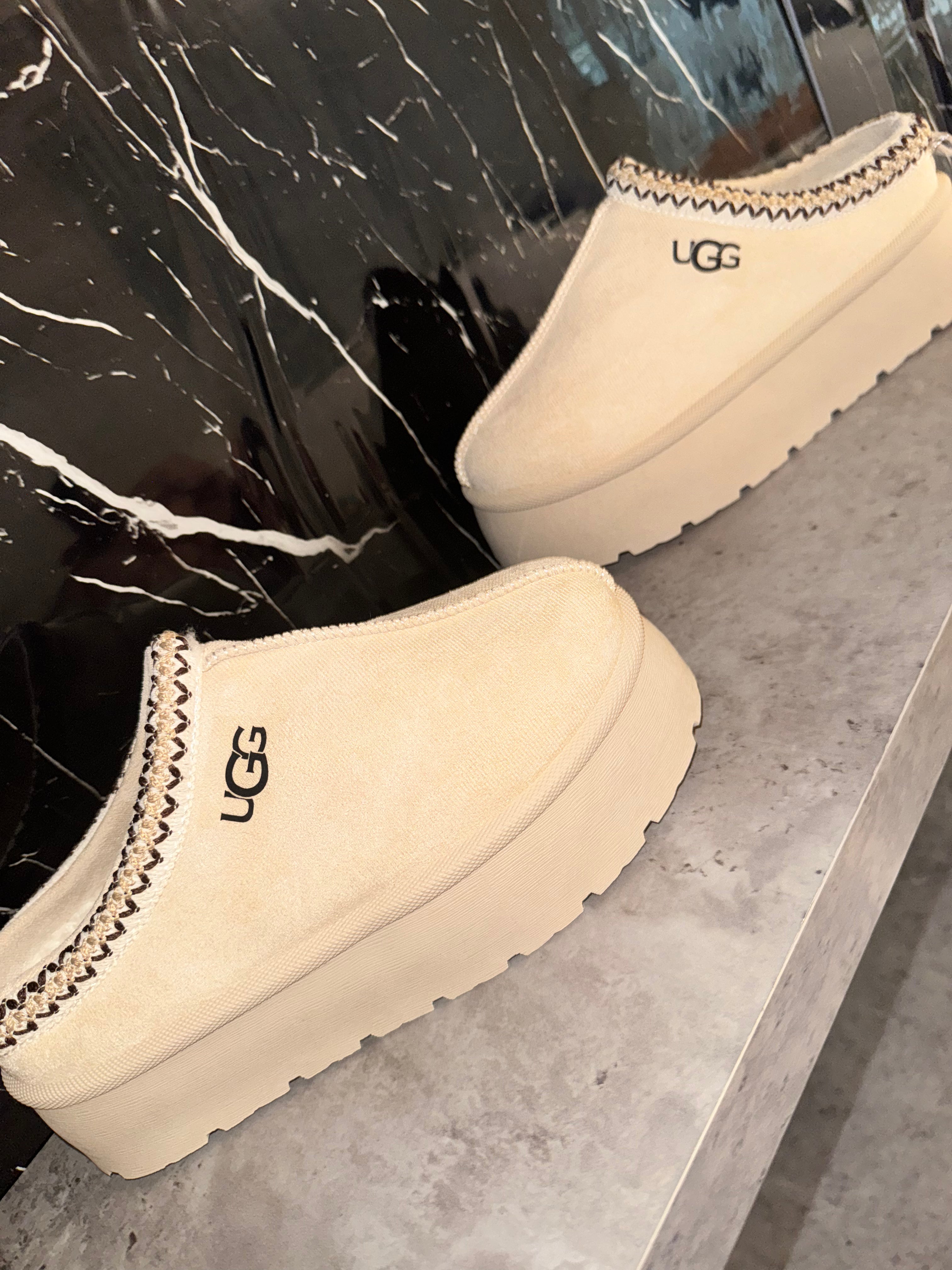 UGG slippers  cream