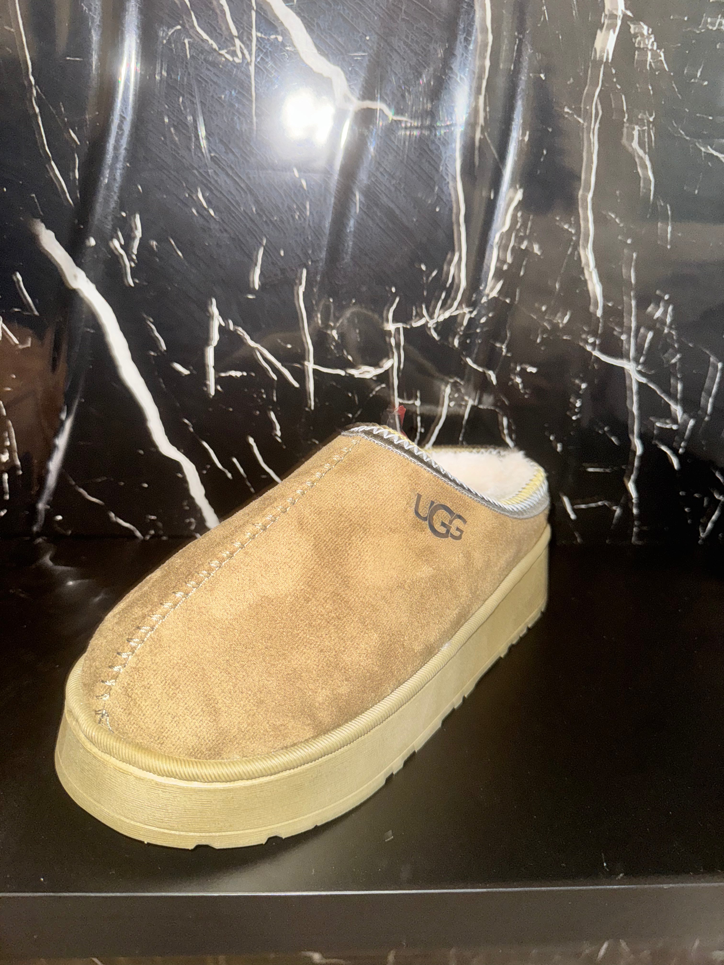 Ugg taz